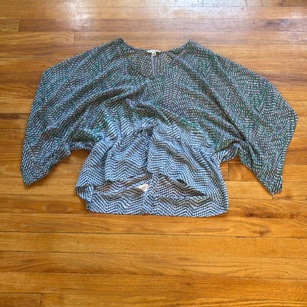 Cabi Loose Flowy Patterned Top
